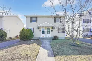 884-886 St James Ave, Springfield, MA 01104 - Photo 13