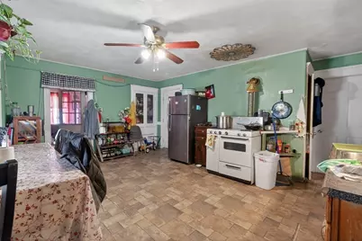 19 Woodbine St, Worcester, MA 01603 - Photo 9