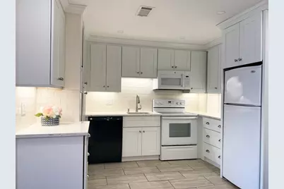 666 Main St #315, Winchester, MA 01890 - Photo 9