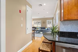 126 Jersey St, Boston, MA 02215 - Photo 13