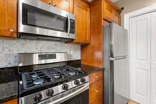 126 Jersey St, Boston, MA 02215 - Photo 11