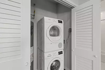 267 Old Colony Ave #507, Boston, MA 02127 - Photo 21