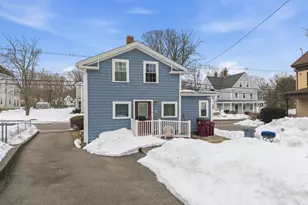 17 School St, Middleborough, MA 02346 - Photo 3