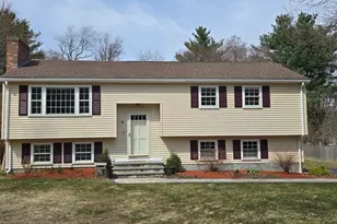 11 Juniper Brook Rd, Northborough, MA 01532 - Photo 1