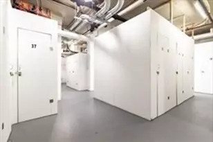 2 Hawthorne Pl, Boston, MA 02114 - Photo 31