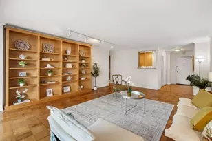2 Hawthorne Pl, Boston, MA 02114 - Photo 5