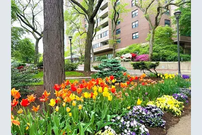 2 Hawthorne Pl #16M, Boston, MA 02114 - Photo 29