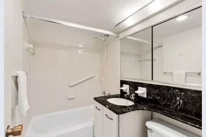2 Hawthorne Pl #8C, Boston, MA 02114 - Photo 15