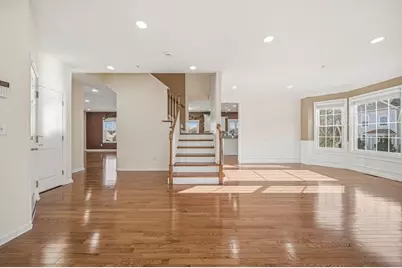 2 Grandview Dr, Hopkinton, MA 01748 - Photo 3