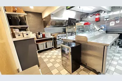 101 Loring Avenue, Salem, MA 01970 - Photo 9