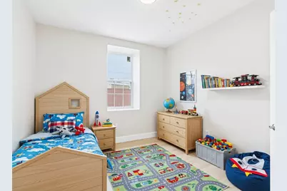 858 Kempton St, New Bedford, MA 02740 - Photo 7