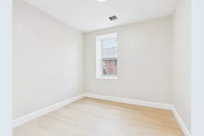 858 Kempton St, New Bedford, MA 02740 - Photo 13