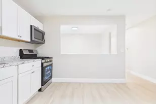 858 Kempton St, New Bedford, MA 02740 - Photo 21