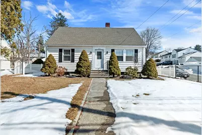 173 Jackson St, Methuen, MA 01844 - Photo 1