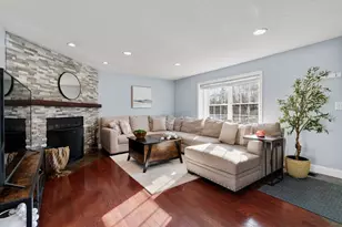 5 Meadowhill Ct, Easton, MA 02375 - Photo 1