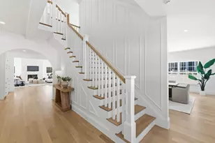 40 Foxcroft Rd, Winchester, MA 01890 - Photo 3