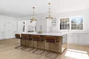 40 Foxcroft Rd, Winchester, MA 01890 - Photo 9