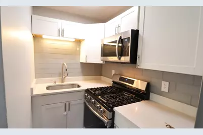 7 High Street #11, Clinton, MA 01510 - Photo 5