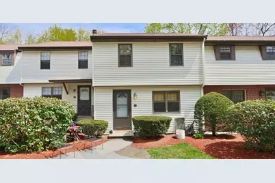 935 Methuen St #13, Dracut, MA 01826 - Photo 1