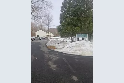 935 Methuen St #13, Dracut, MA 01826 - Photo 15