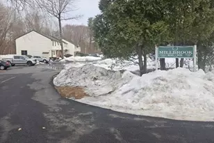 935 Methuen St, Dracut, MA 01826 - Photo 15