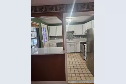 935 Methuen St #13, Dracut, MA 01826 - Photo 5