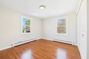 37 Maxine St, New Bedford, MA 02745 - Photo 17