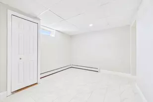 37 Maxine St, New Bedford, MA 02745 - Photo 25