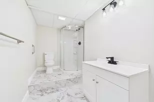 37 Maxine St, New Bedford, MA 02745 - Photo 29