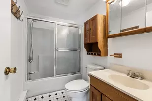1 Maureen Rd, Lexington, MA 02420 - Photo 39