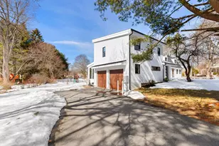 1 Maureen Rd, Lexington, MA 02420 - Photo 3