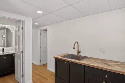 585 Old Falmouth Road, Barnstable, MA 02648 - Photo 35