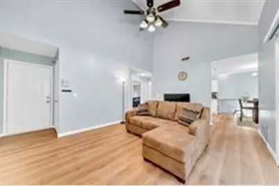 124 Tennis Plaza Rd #40, Dracut, MA 01826 - Photo 11