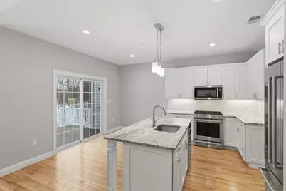 28 Eastover Rd #28, Walpole, MA 02081 - Photo 5