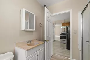 85 Bank St, North Attleboro, MA 02760 - Photo 9