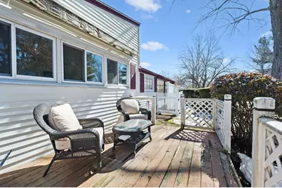 16 Manor Ave, Burlington, MA 01803 - Photo 9