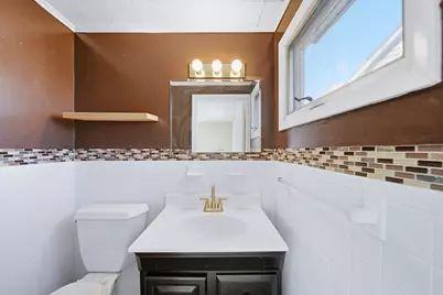 12 Eade St, Lynn, MA 01902 - Photo 13