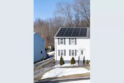 16 Vincent Cir, Worcester, MA 01604 - Photo 3