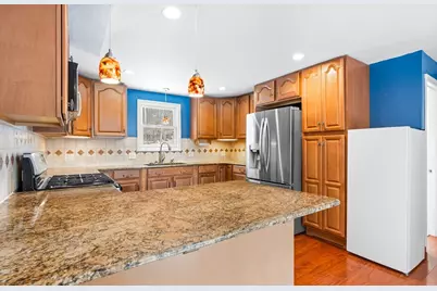 30 Cottage St, Orange, MA 01364 - Photo 3