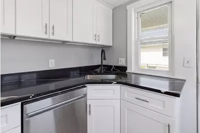 22 E Emerson St, Melrose, MA 02176 - Photo 15