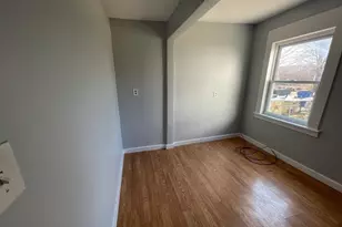 27 Argyle St, Revere, MA 02151 - Photo 7