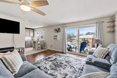 8 Fernview Ave #5, North Andover, MA 01845 - Photo 5