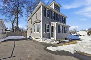 171 State St, Chicopee, MA 01013 - Photo 1