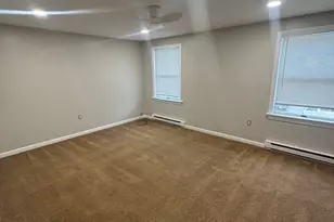 18 Armory St, Southbridge, MA 01550 - Photo 7