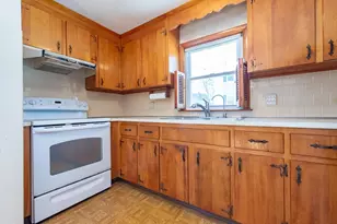 13 Dawes St, Blackstone, MA 01504 - Photo 9