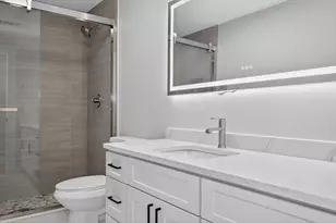 60 Stanley St, Boston, MA 02125 - Photo 23