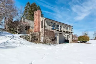 1114 S East St, Amherst, MA 01002 - Photo 5