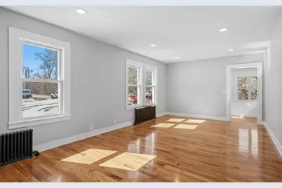 61 Lawrence St, Bellingham, MA 02019 - Photo 5