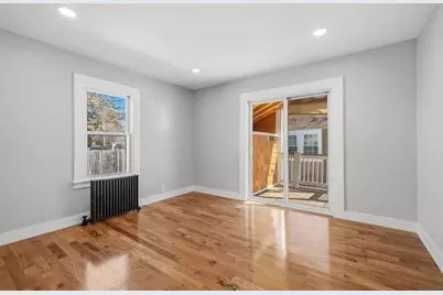 61 Lawrence St, Bellingham, MA 02019 - Photo 11