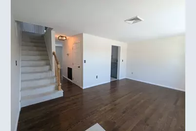 107 Franklin St Ext #4, Derry, NH 03038 - Photo 7